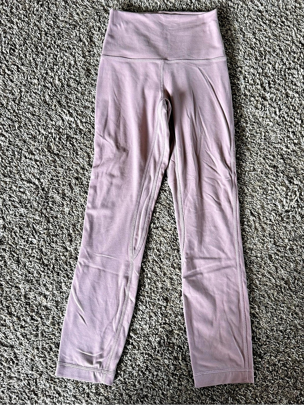 Lululemon20 Crop Align Leggings Pant Size 2 in Mauve